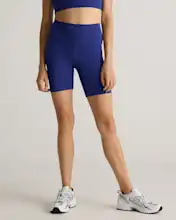 Ultra-Form 7" Bike Short