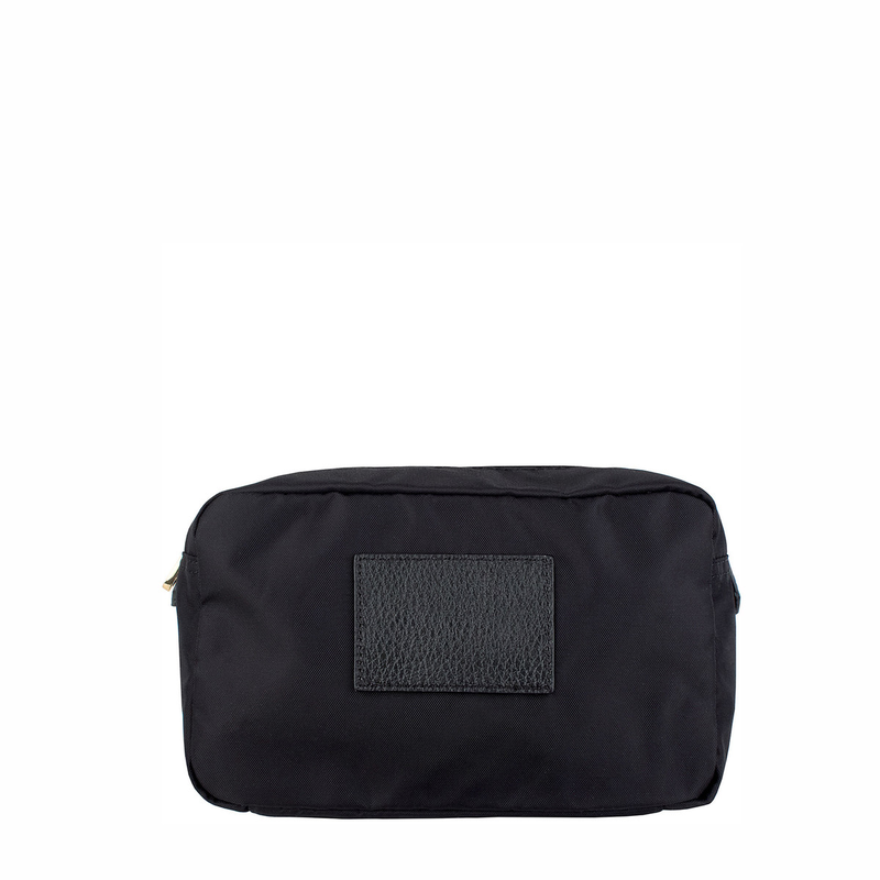 Personalized Winnie Pouch