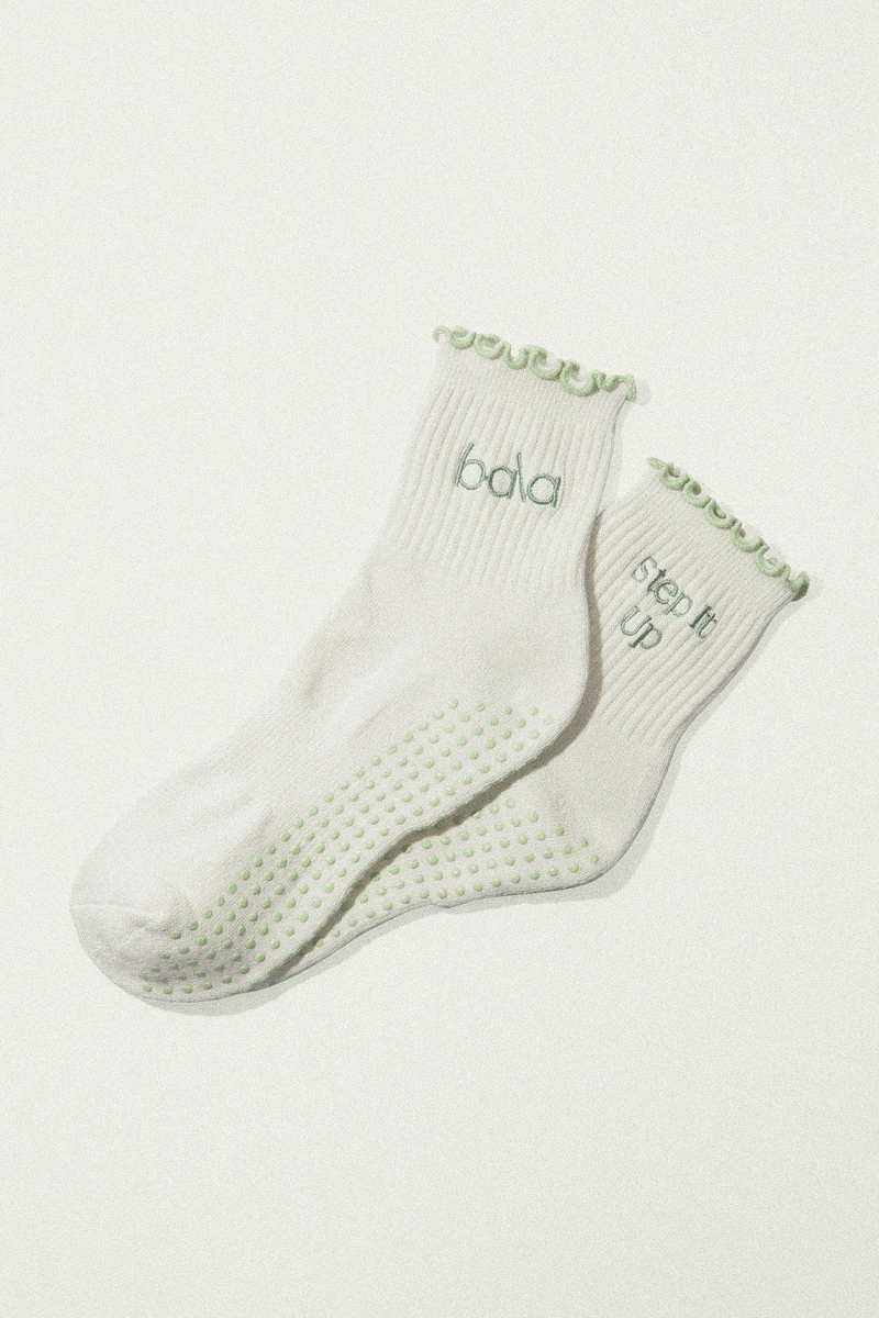 The Frilly Sock
