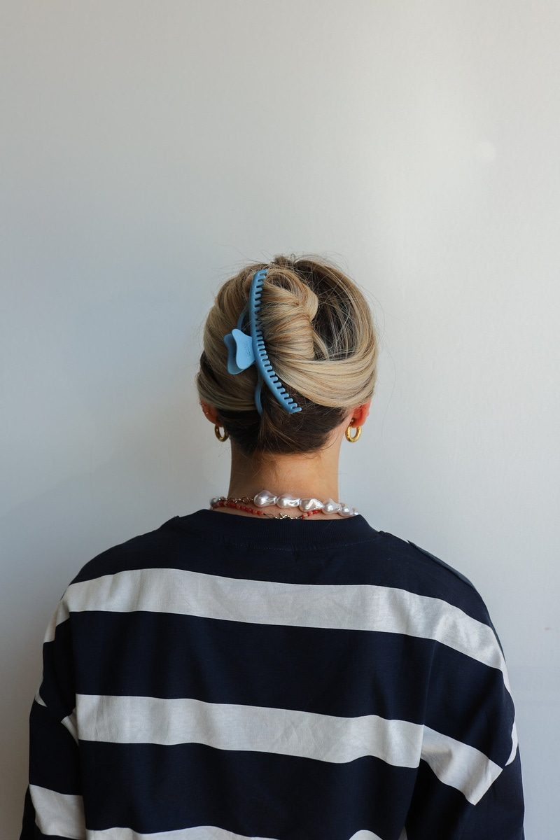 Wavy Original Hold Everything Claw Clip