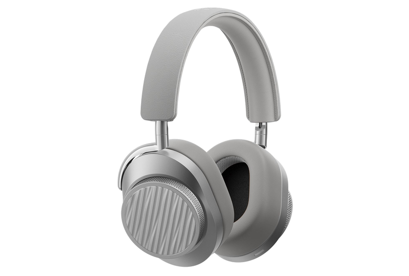 Tumi Sound Master & Dynamic MW75 Wireless Headphones