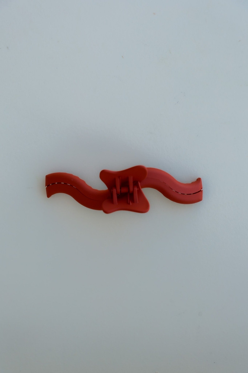 Wavy Original Hold Everything Claw Clip