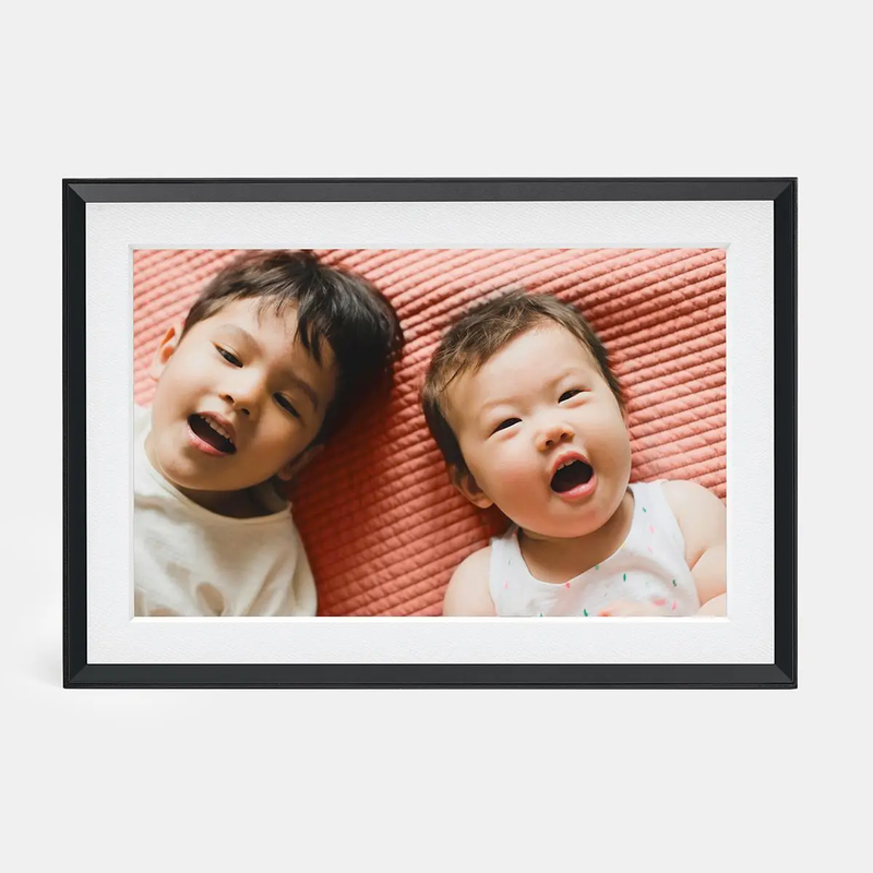 Carver Mat Digital Frame