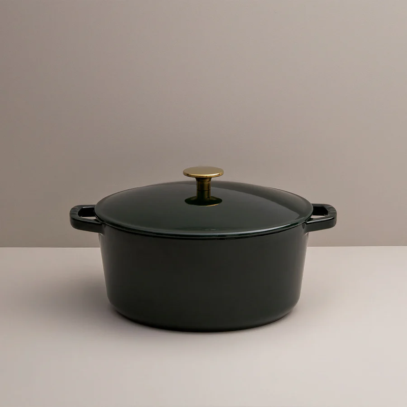Classic Dutch Oven, 5.5 Quart