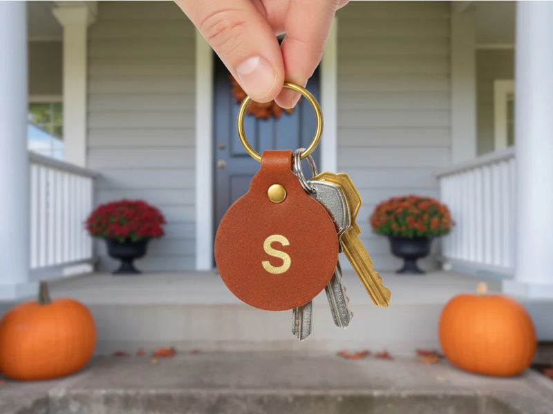 Monogrammed Leather Circle Keychain