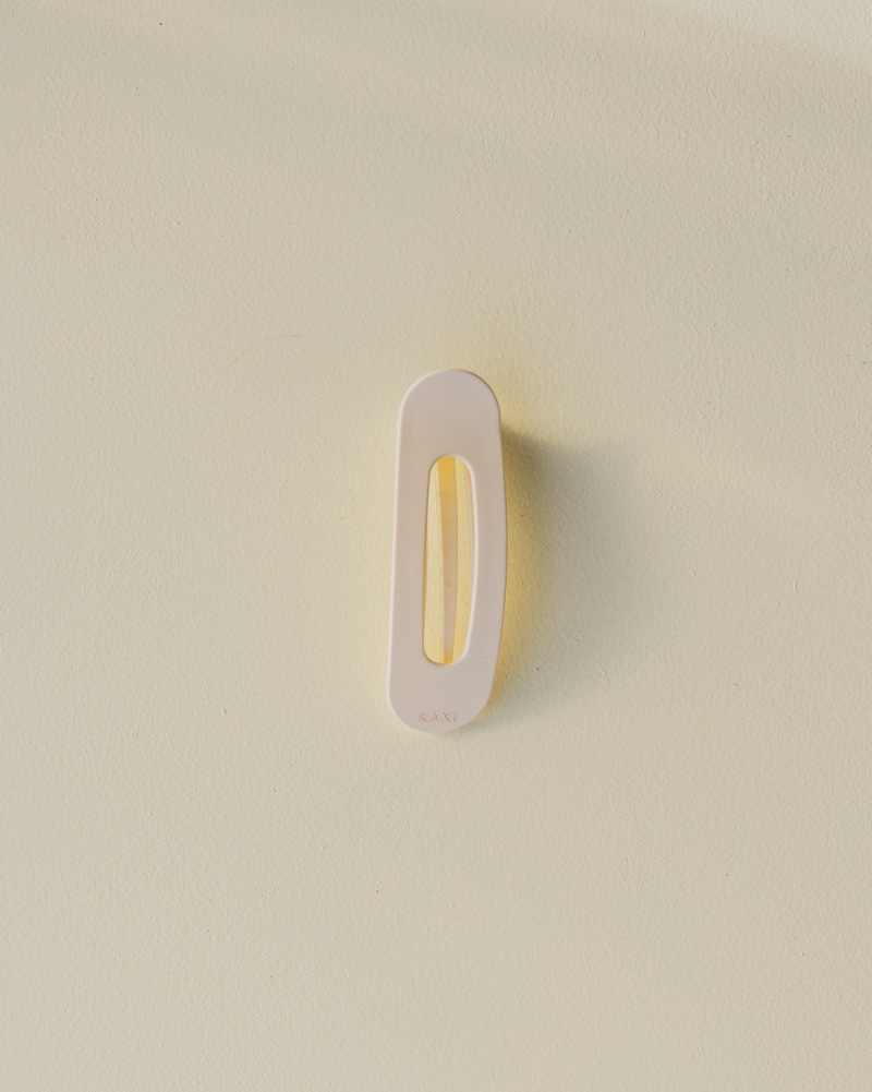 Lay Down Claw Clip