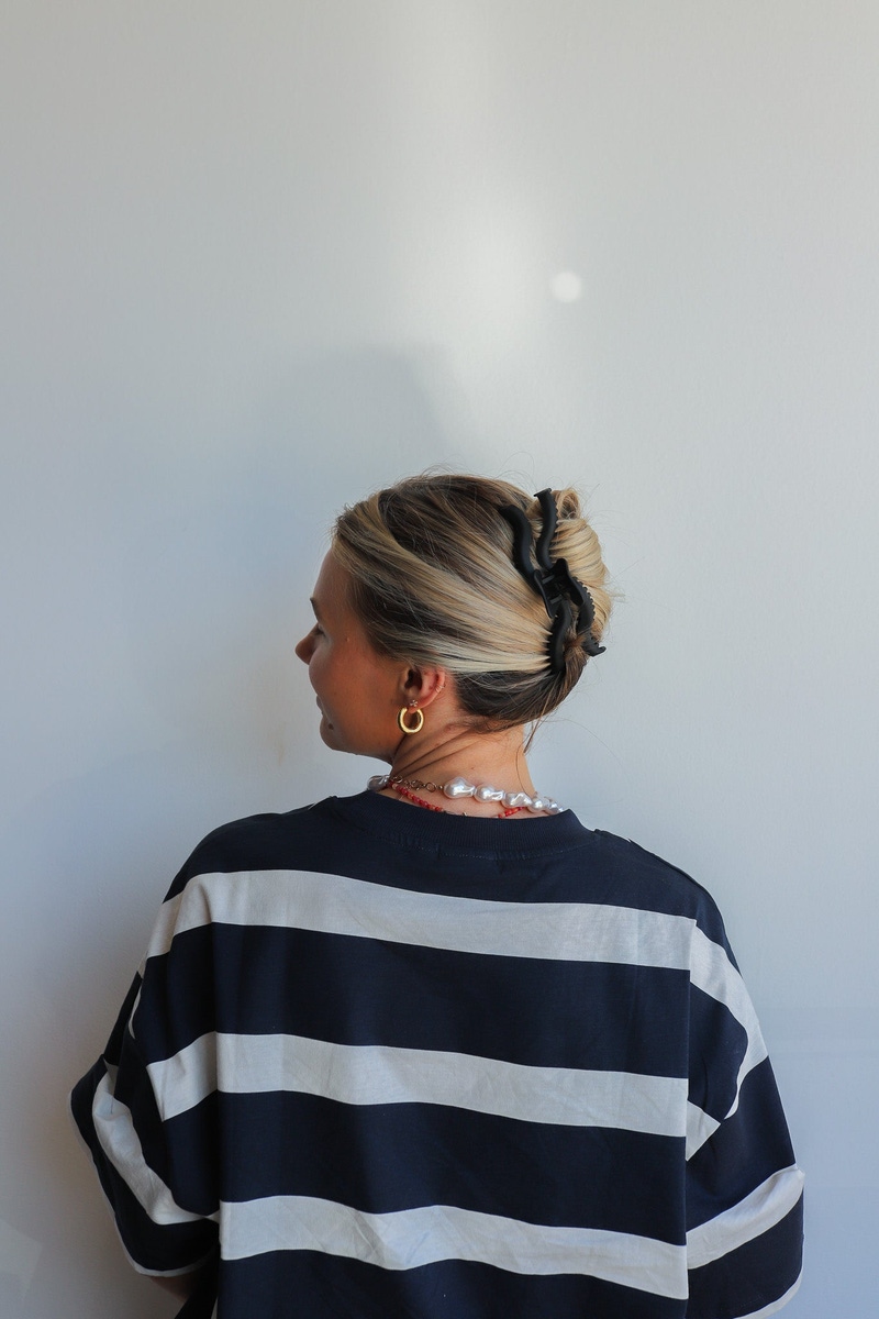 Wavy Original Hold Everything Claw Clip