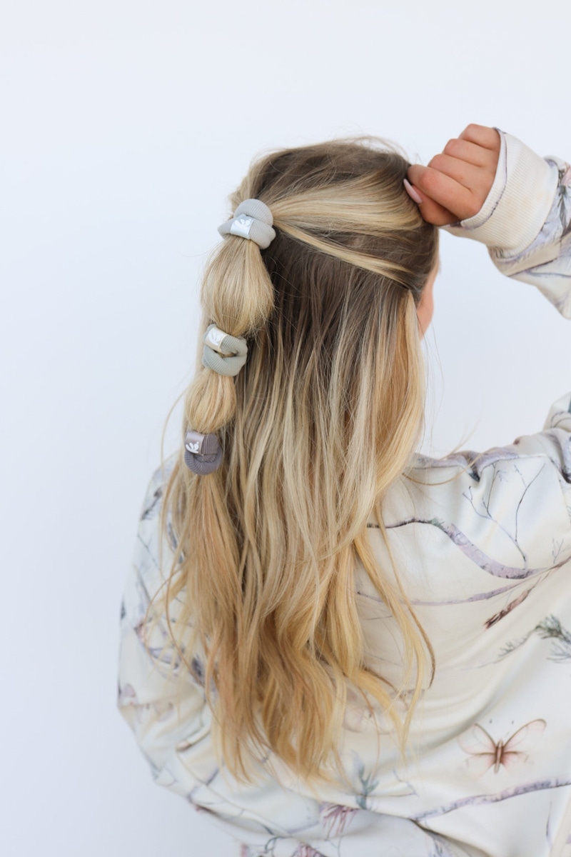 Solid High Intensities Ponytails