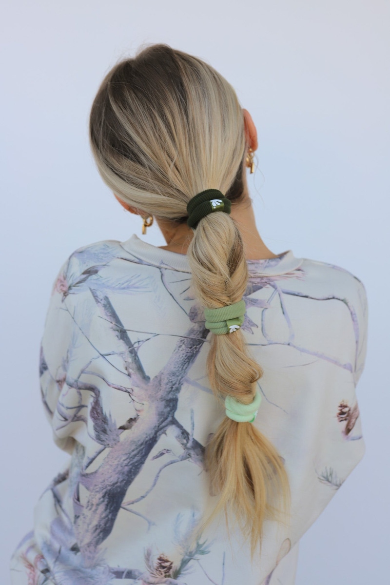 Solid High Intensities Ponytails