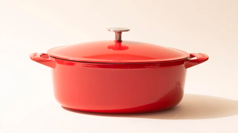 7.5 QT Oval Enameled Cast Iron Dutch Oven
