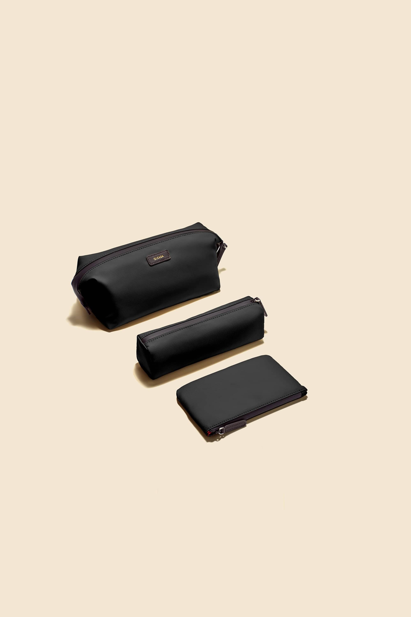 AnyWear Toiletry Set