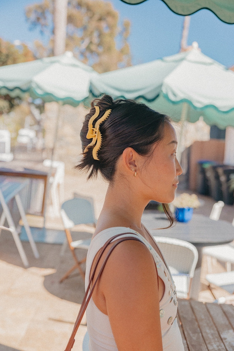 Wavy Original Hold Everything Claw Clip