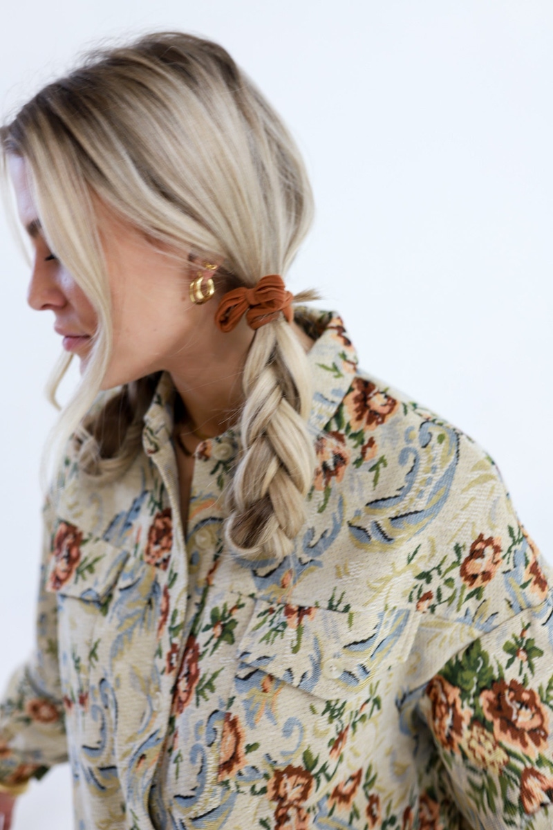 Bow Slick Back Ponytails
