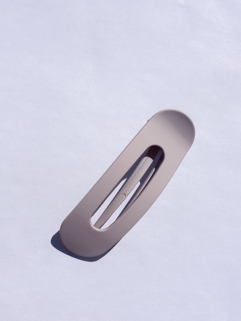 Lay Down Claw Clip